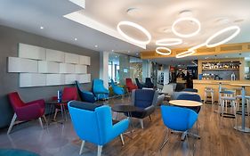 Holiday Express Lisbon Airport By Ihg Portela (loures)